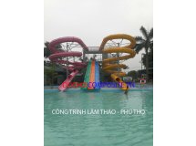 Máng trượt công viên nước ngoài trời